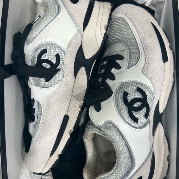 CHANEL Beige and Black Sneakers - Picture 1 of 12